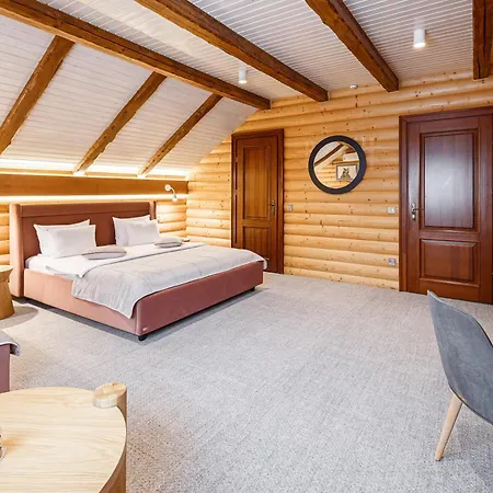 Ведмежа Гора Family Resort & Spa *