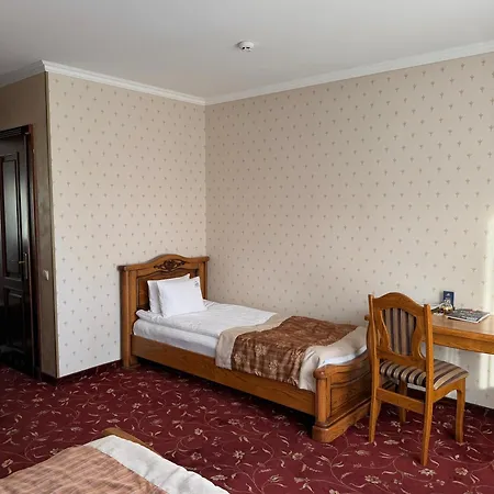 ведмежа гора Family & Γιαρέμτσε