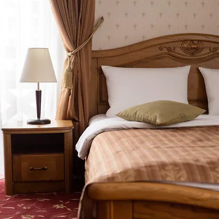 Ведмежа Гора Family Resort & Spa Resort *