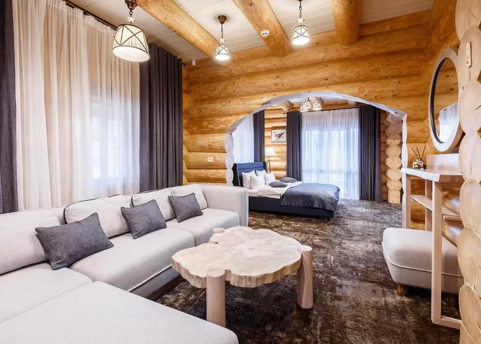 Ведмежа Гора Family Resort & Spa Resort *