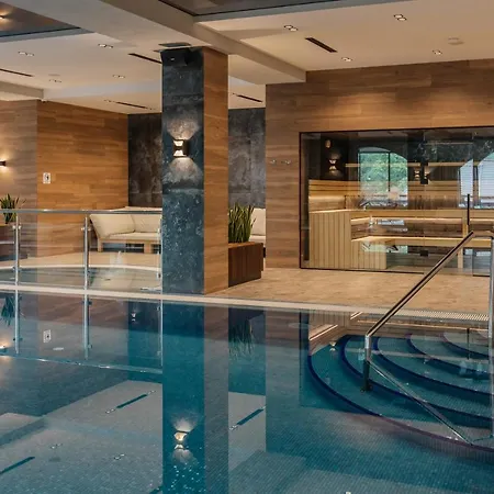 Resort Ведмежа Гора Family Resort & Spa *